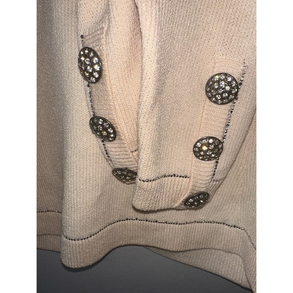 St. John Vintage Cream Cardigan Sweater - Picture 4 of 10